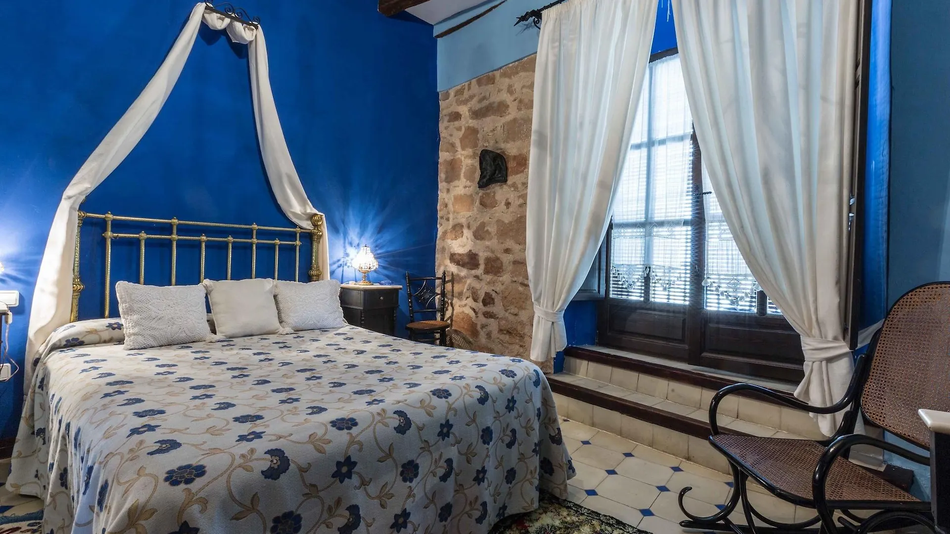 ***  Hotel Palacio Guzmanes Banos De La Encina Spain