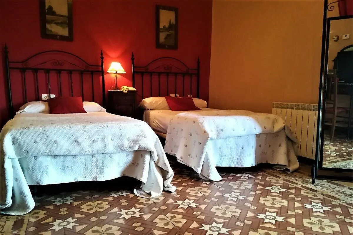 Hotel Palacio Guzmanes Banos De La Encina